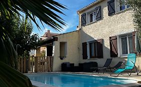 Maison Proche De Hyeres Avec Piscine Privee, Terrasse Et Jardin